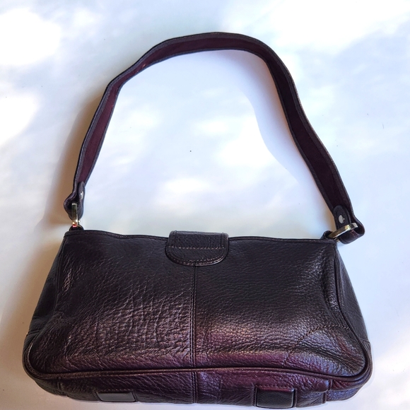 The Sak Pink Label Y2K Shoulder Bag - Pebbled Leather in Metallic Plum Color - Picture 4 of 16